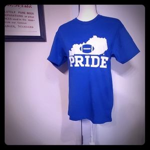 BreakingT Kentucky College Football Pride Shirt